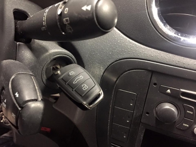 Duplicazione trasmettitore Citroen C3